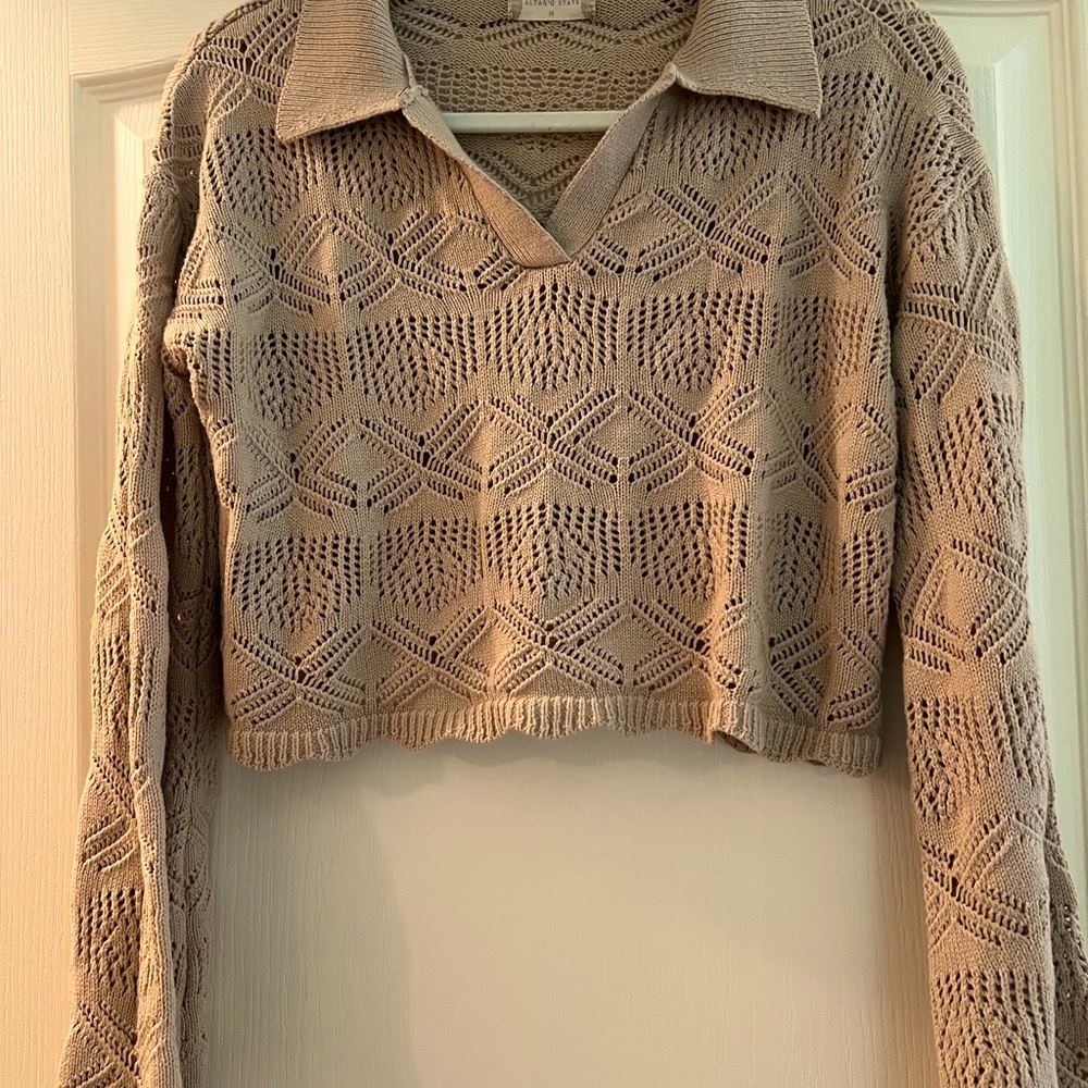 Altar’s State cropped woven sweater with collar